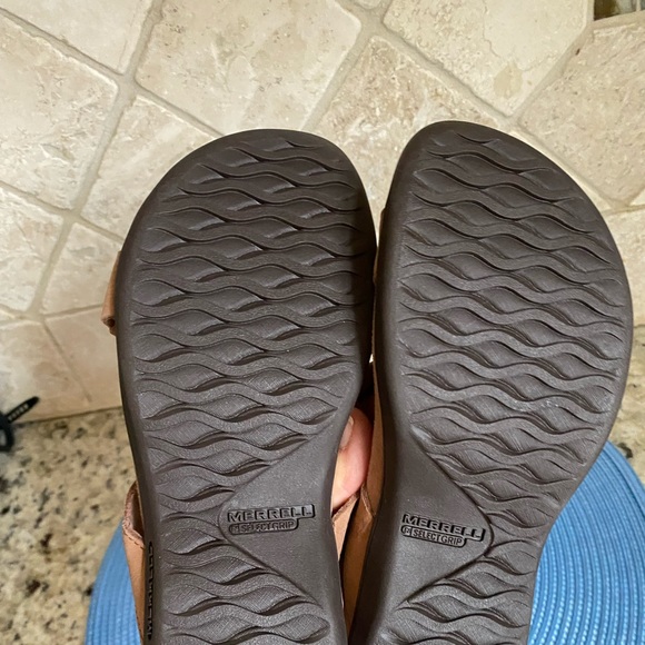 NWOT Merrell Slip-On Carob Tan Camel Leather Suede NEVER worn Sandals 6 - Picture 16 of 16